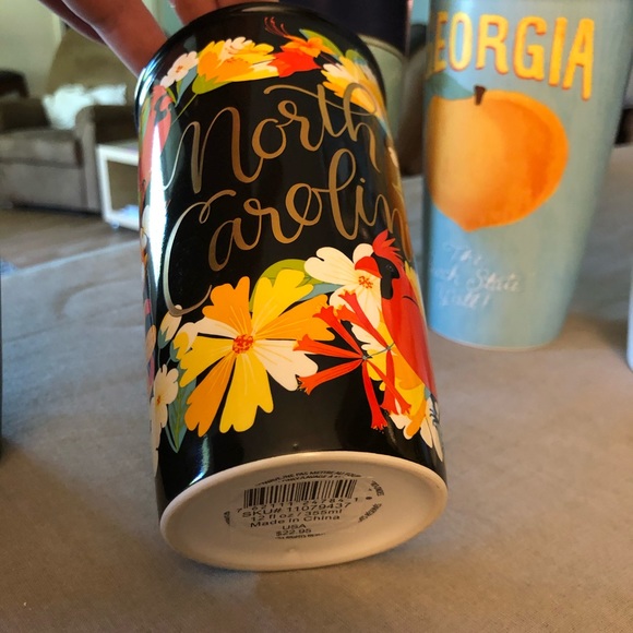 Mint Condition Starbucks Tumblers - Picture 5 of 13